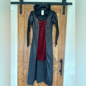 Spirit Black and Red Long Sleeve Dress Vampire Costume